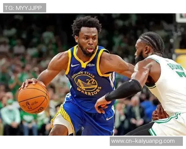 追梦赛后与老队友维金斯亲切交流库里与巴黎奥运队友阿德巴约畅谈未来